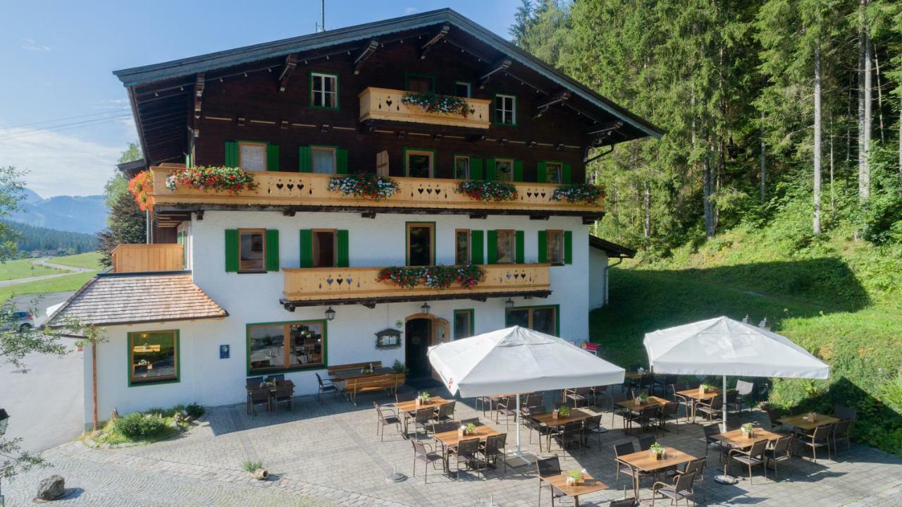 Hotel Gasthof St. Adolari Sankt Ulrich am Pillersee Exterior foto